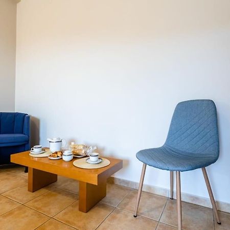 Kitries Summer Getaway - Eden Cozy Suite Kitriai Exterior photo